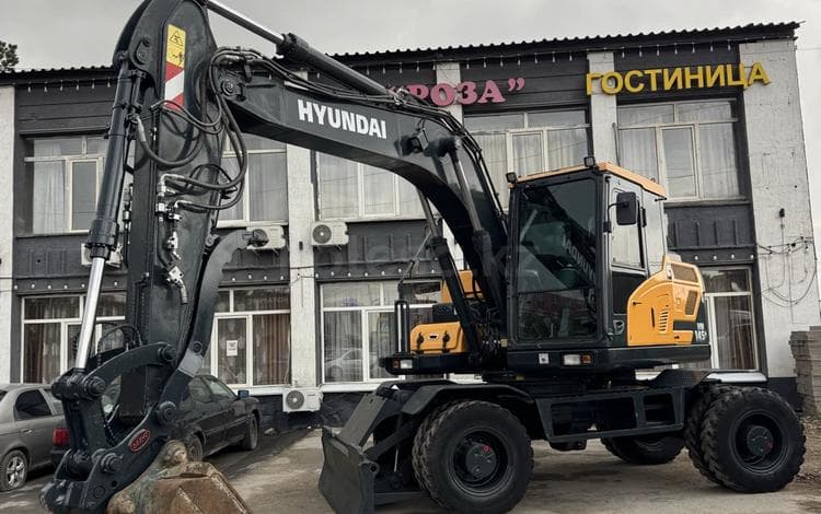 Hyundai R140W