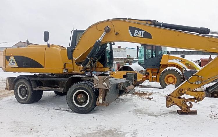 Caterpillar M322