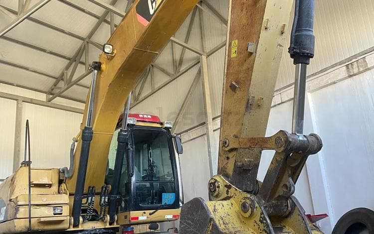 Caterpillar 320D