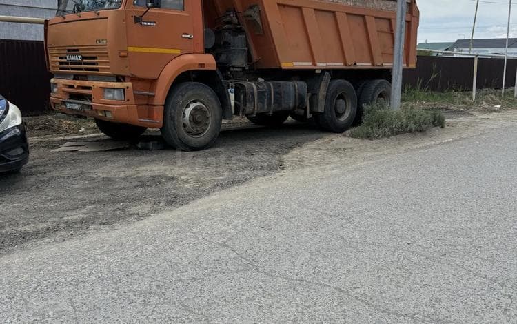 КамАЗ 6520
