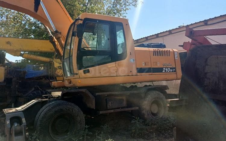 Hyundai R210W
