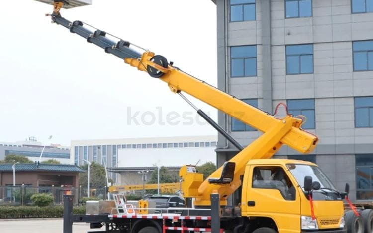 Bob-Lift GKS28 Автогидроподъемник/автовышка 28 м