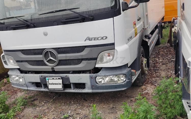 Mercedes-Benz Атего 1018