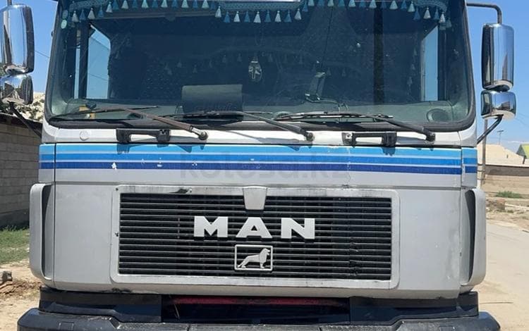 MAN