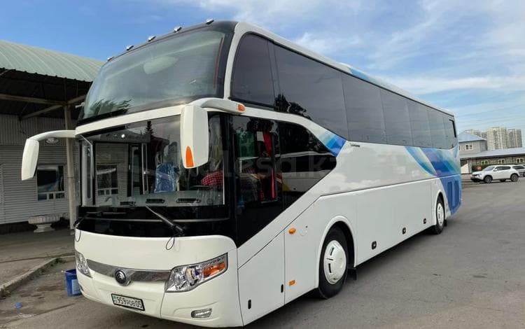 Yutong ZK6122H9