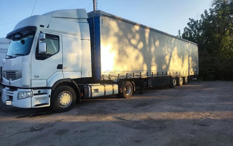 Renault Premium