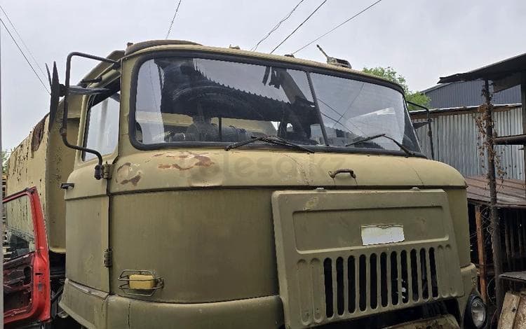 IFA W50