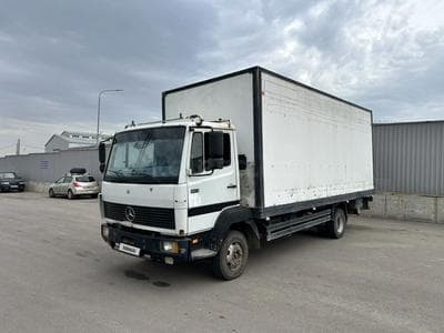 Mercedes-Benz 814