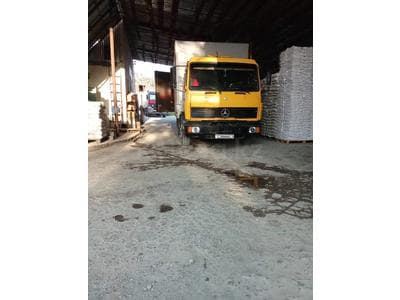 Mercedes-Benz 1320