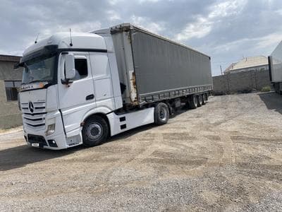 Mercedes-Benz Actros