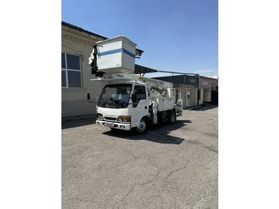 Isuzu