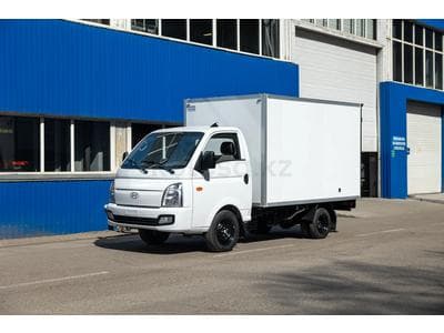 Hyundai Porter. Промтоварный фургон.