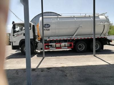 FAW FAW, 6x4, кабина JK6