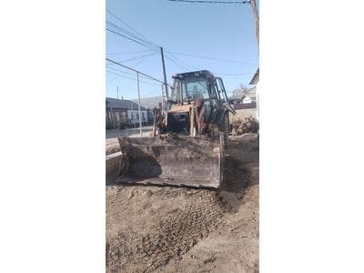 Case CE 580