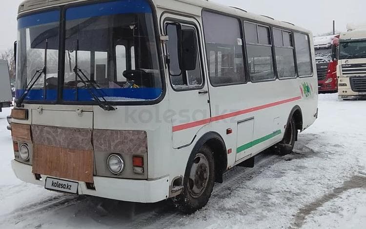 ПАЗ 32053