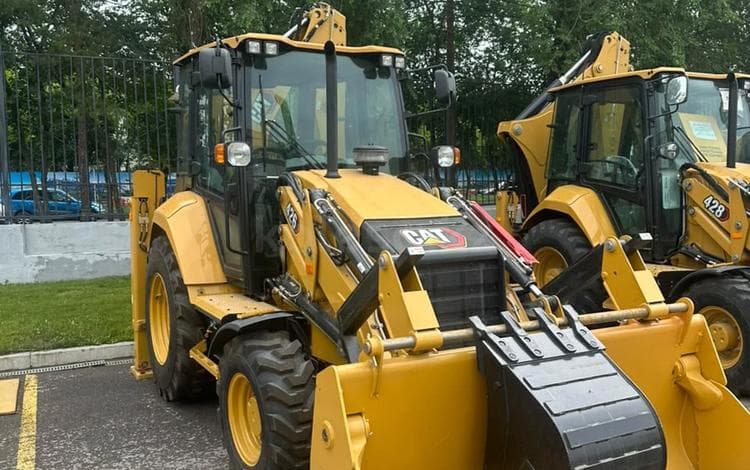 Caterpillar 426F2